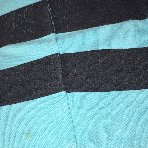 ✅Pink Vs Quarter Zip - Picture 3 of 8